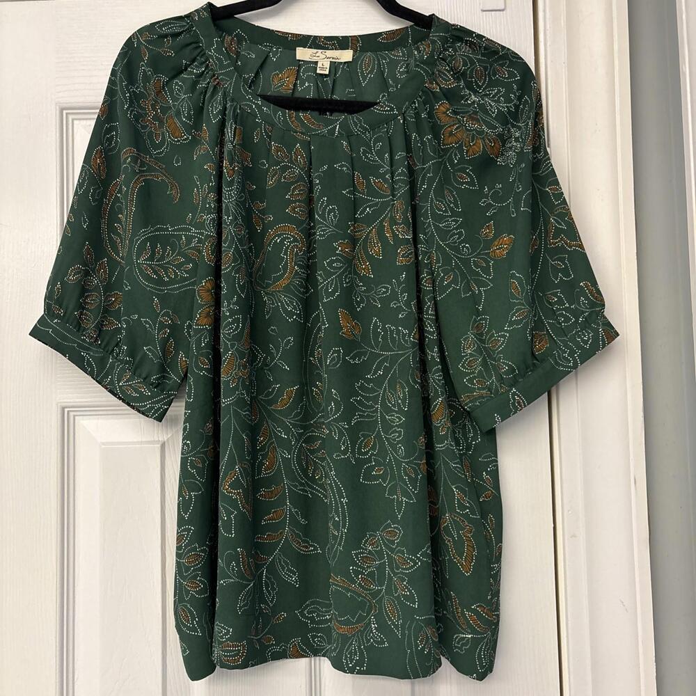La Serein Women’s Size Large 1/2  Sleeve Tunic - Green Floral. Puff Sleeve.